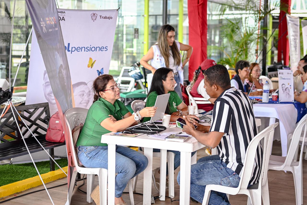 Festival del Camello de la Alcaldía de Ibagué llega al barrio La Ceibita de la comuna Siete
